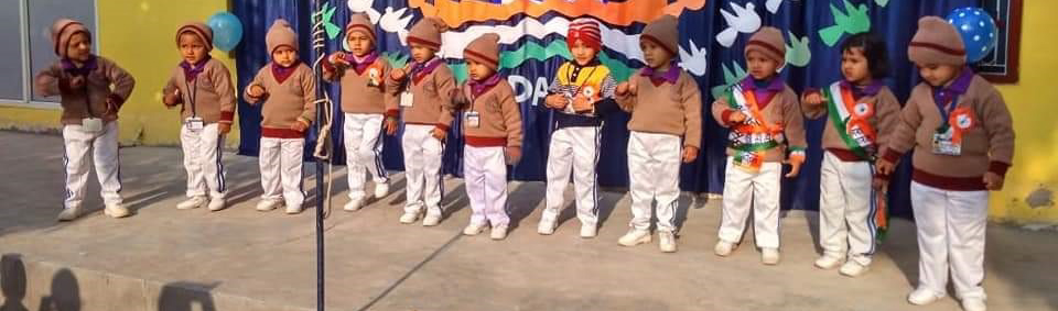 Small Wonders School Header